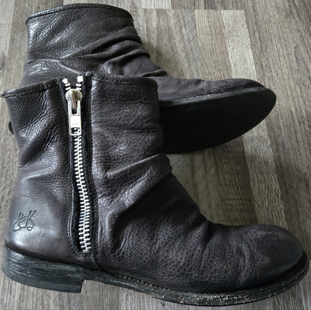 John‎ Fluevog M7 W9 Dark Brown Leather Moto Boots Biker Grunge Ankle Zip Punk